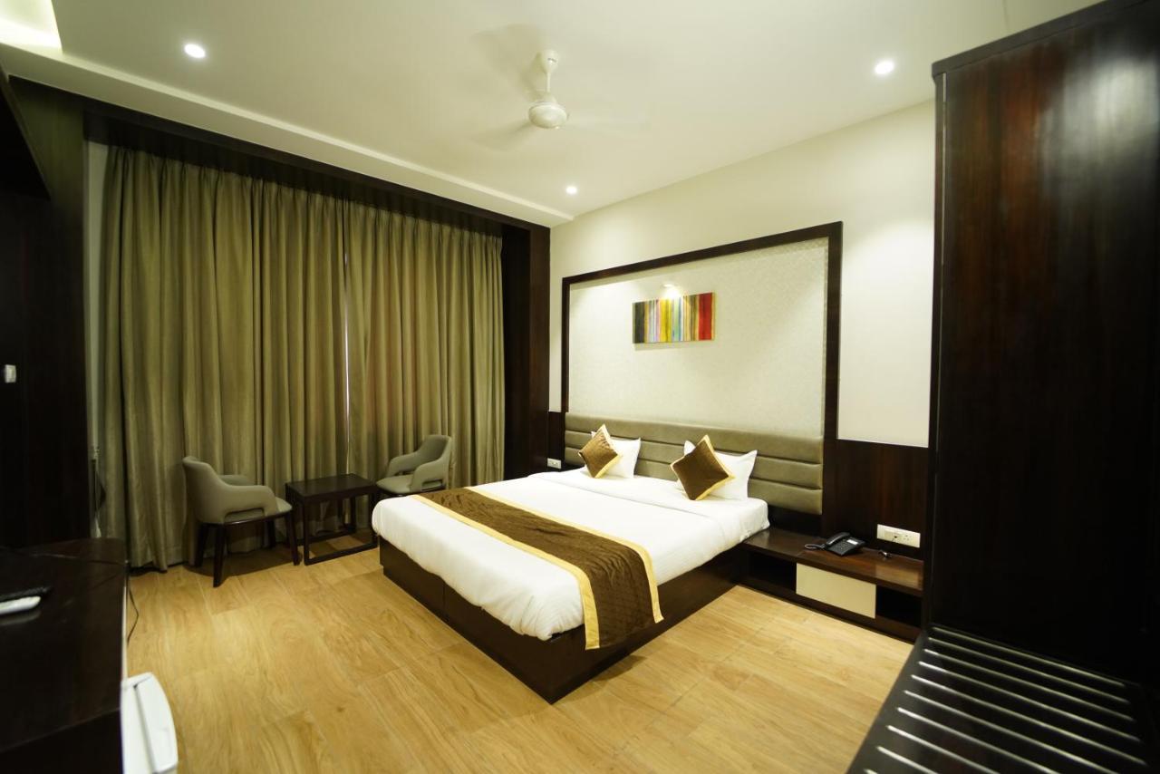 Baramati Hotel The Royal Inn المظهر الخارجي الصورة