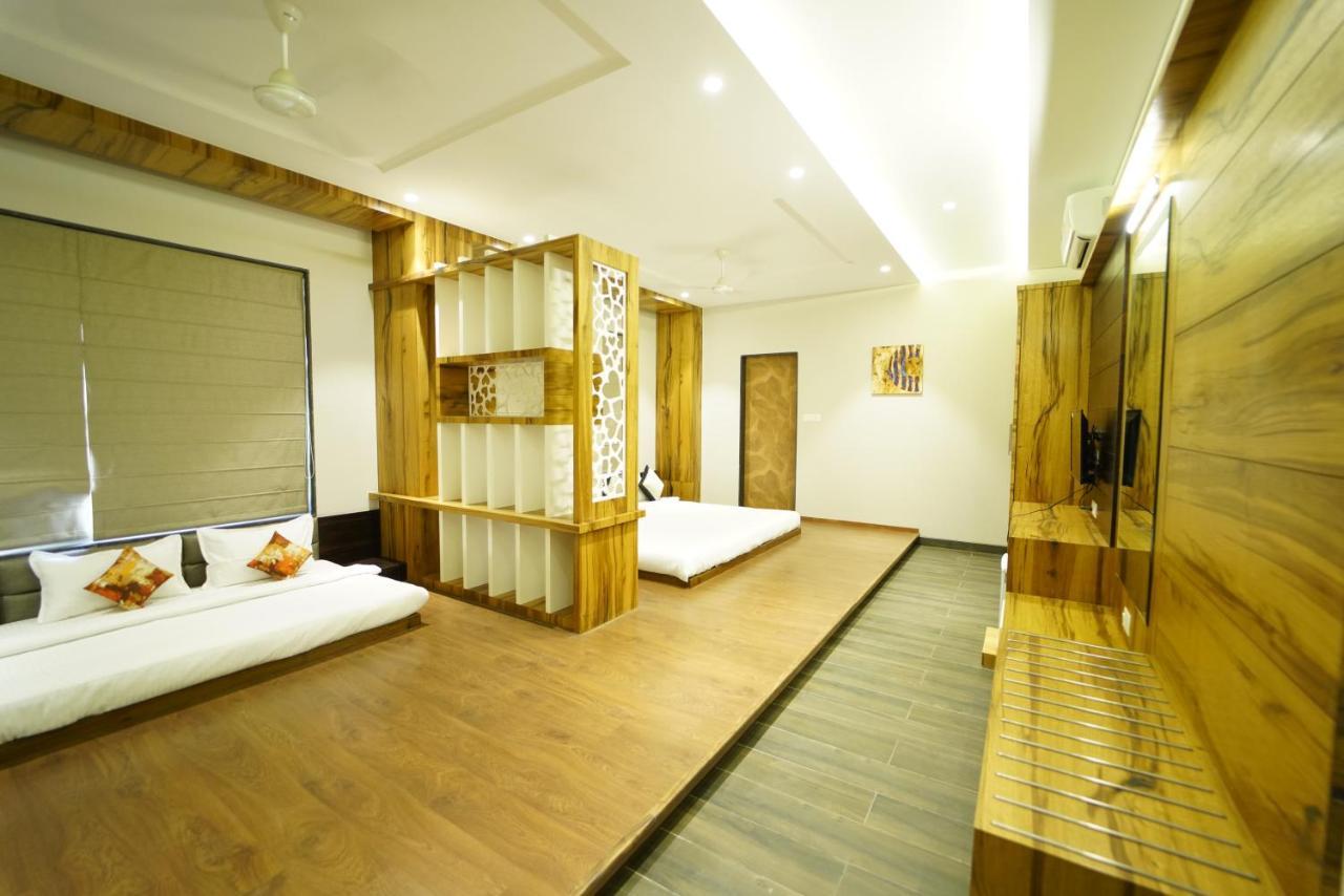 Baramati Hotel The Royal Inn المظهر الخارجي الصورة